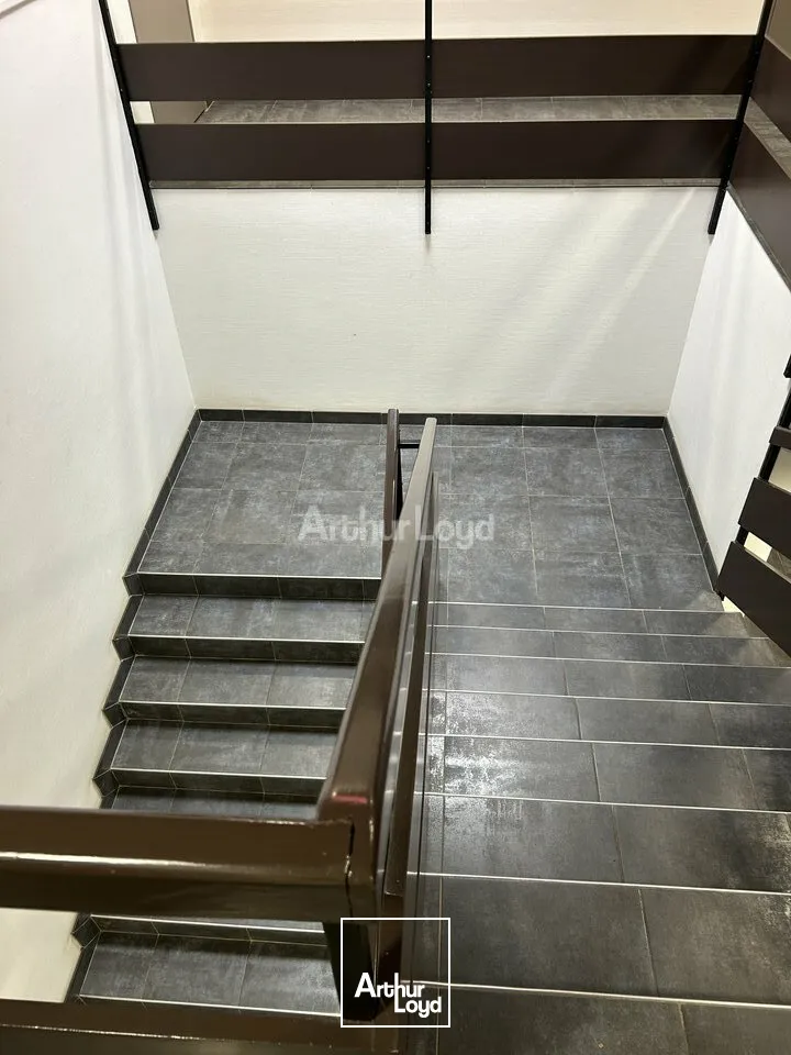 BUREAUX à LOUER de 236 m²