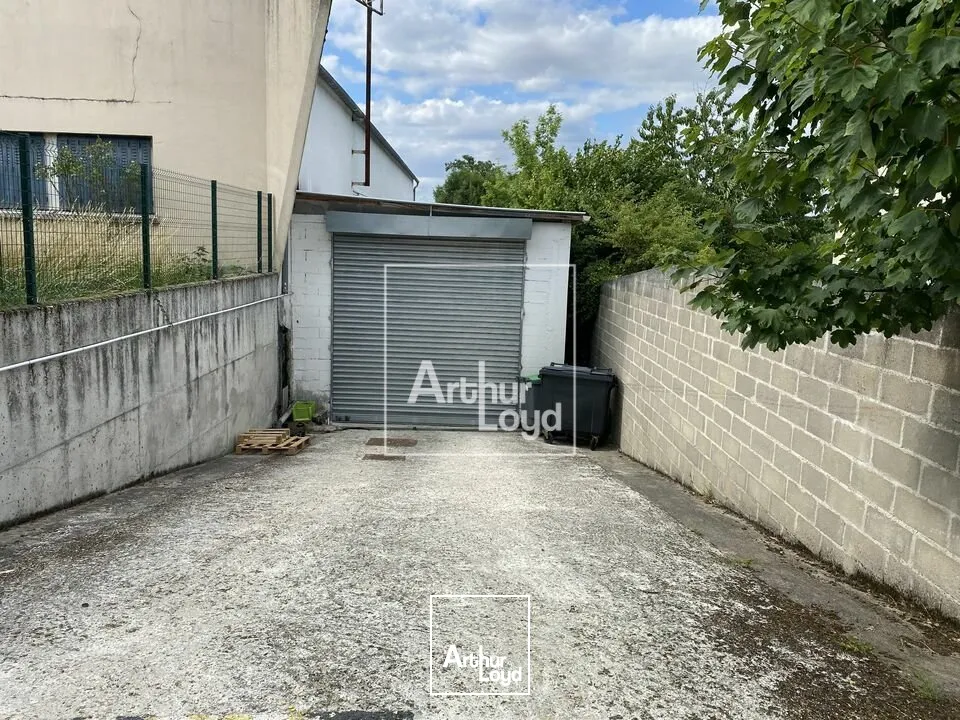 A VENDRE BATIMENT INDEPENDANT ORMOY