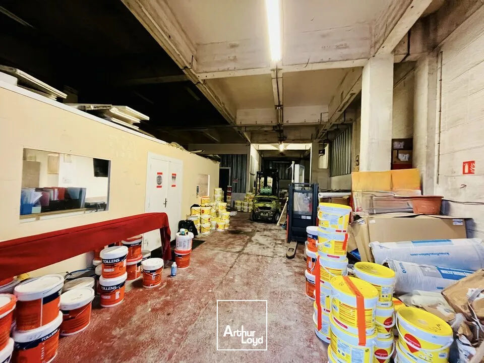 NOUVEAUTÉ - A LOUER LOCAUX D'ACTIVITÉS DE 300m2 ZONE INDUSTRIELLE ET PORTUAIRE DU HAVRE 