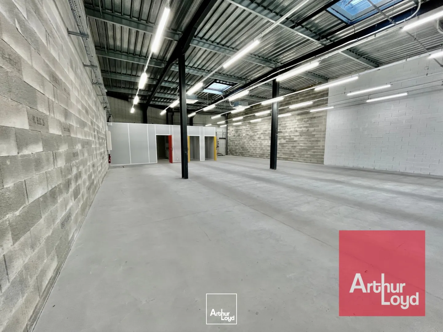 Locaux commerciaux - Location - LUNEL - 34400 - 310-310 - 7604374