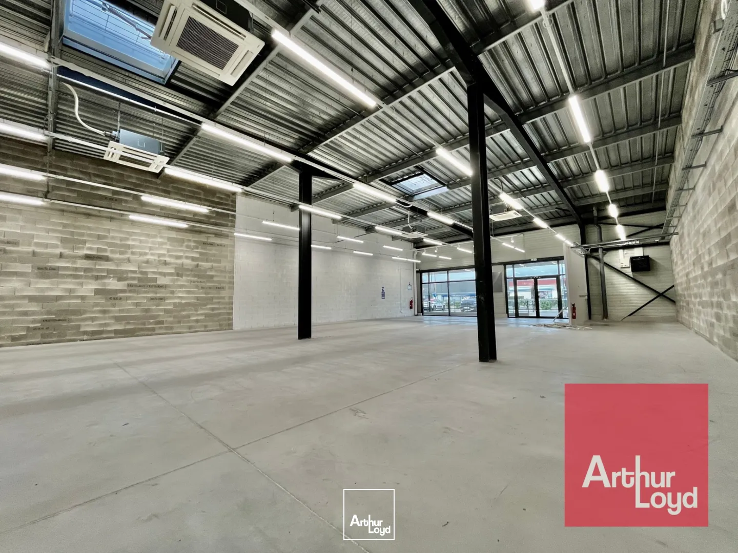 Locaux commerciaux - Location - LUNEL - 34400 - 310-310 - 7604379