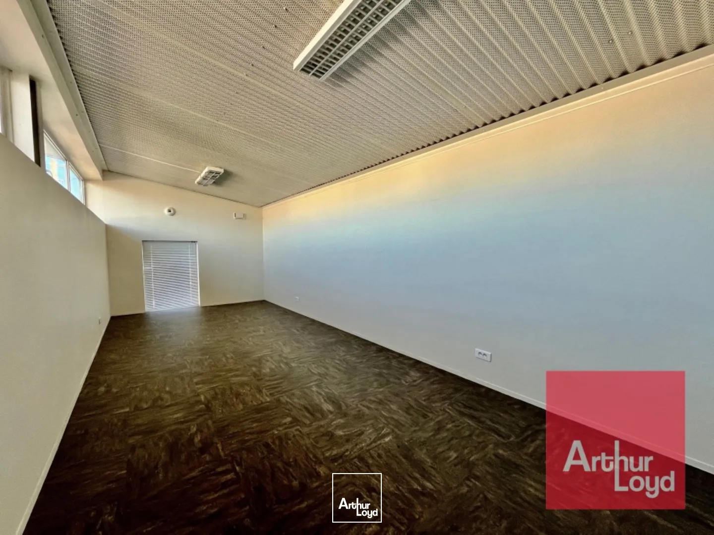 Locaux d'activité & Entrepôts - Vente - LUNEL - 34400 - 270-655 - 7604395