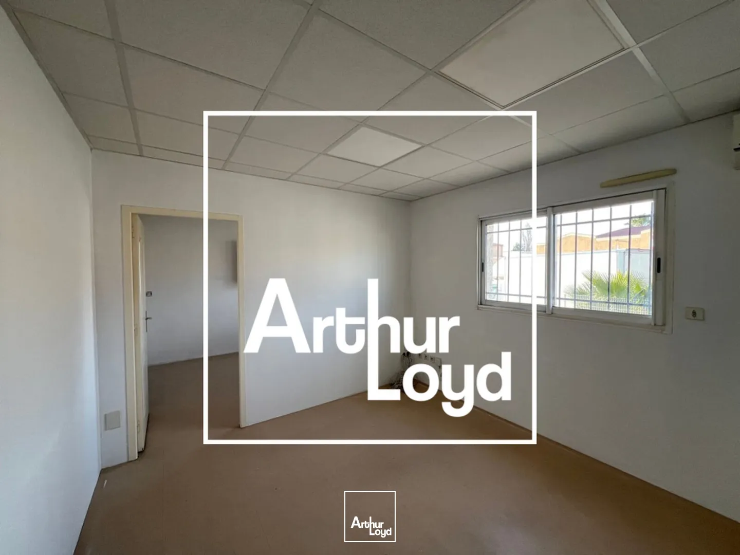 BATIMENT INDEPENDANT 180 M² - LUNEL - ZONE D'ACTIVITE