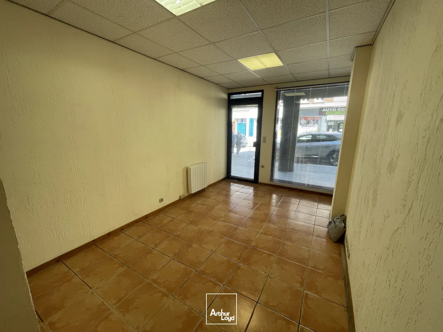 Locaux commerciaux - Location - EVREUX - 27000 - 35.5-35.5 - 7604511