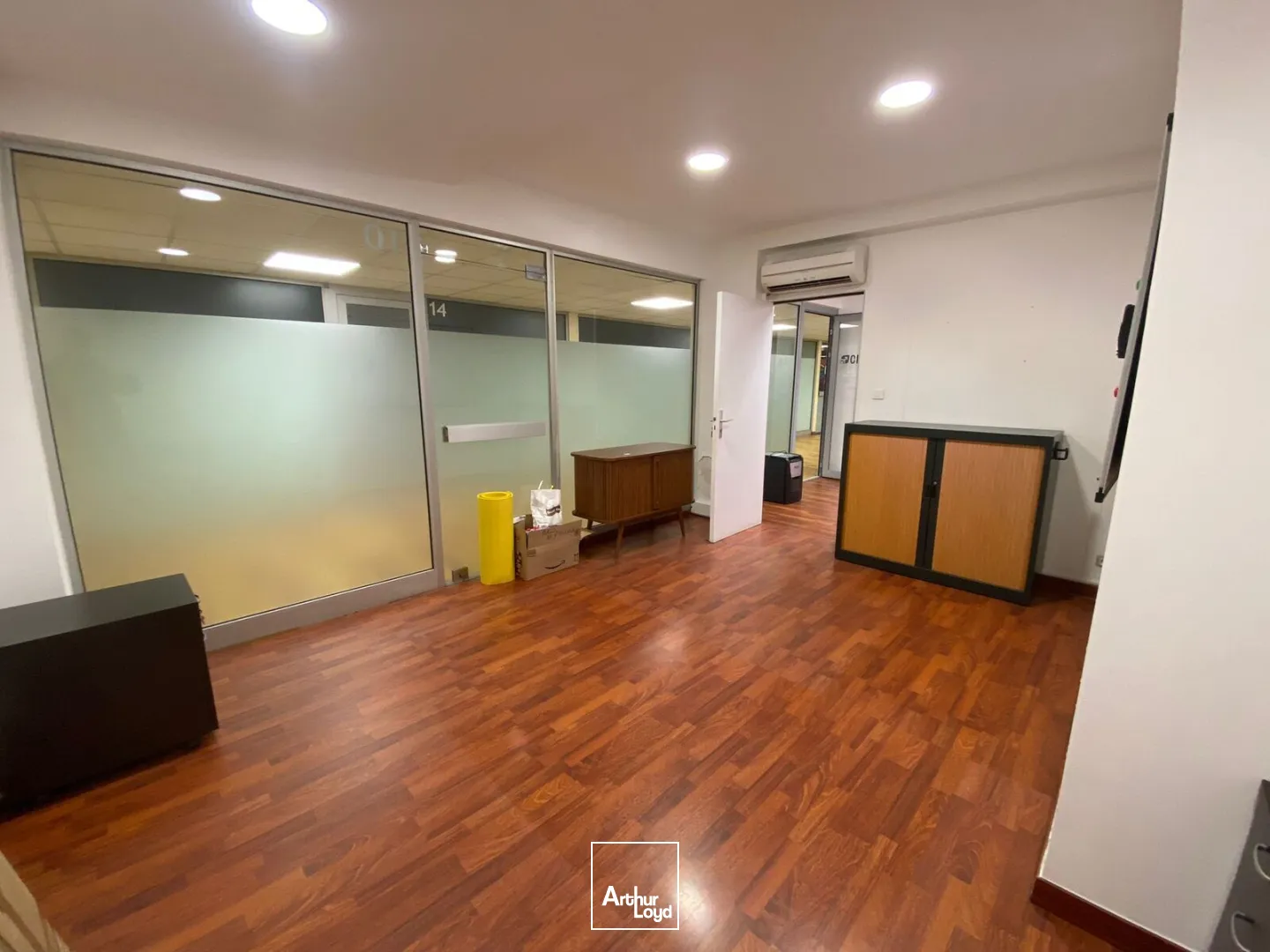 Bureaux - Location - MARSEILLE - 13008 - 122-122 - 7604644