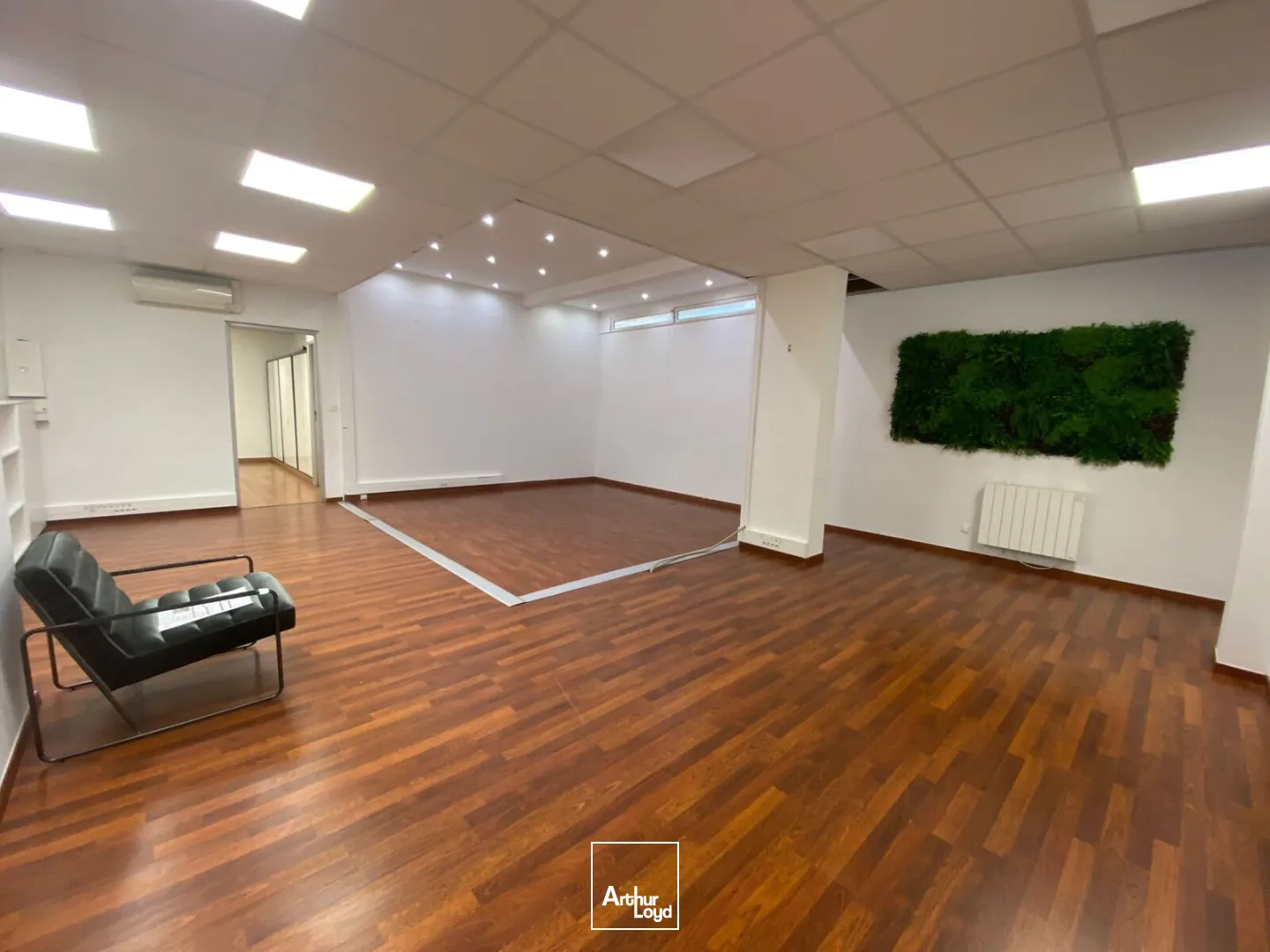 Bureaux - Location - MARSEILLE - 13008 - 122-122 - 7604643