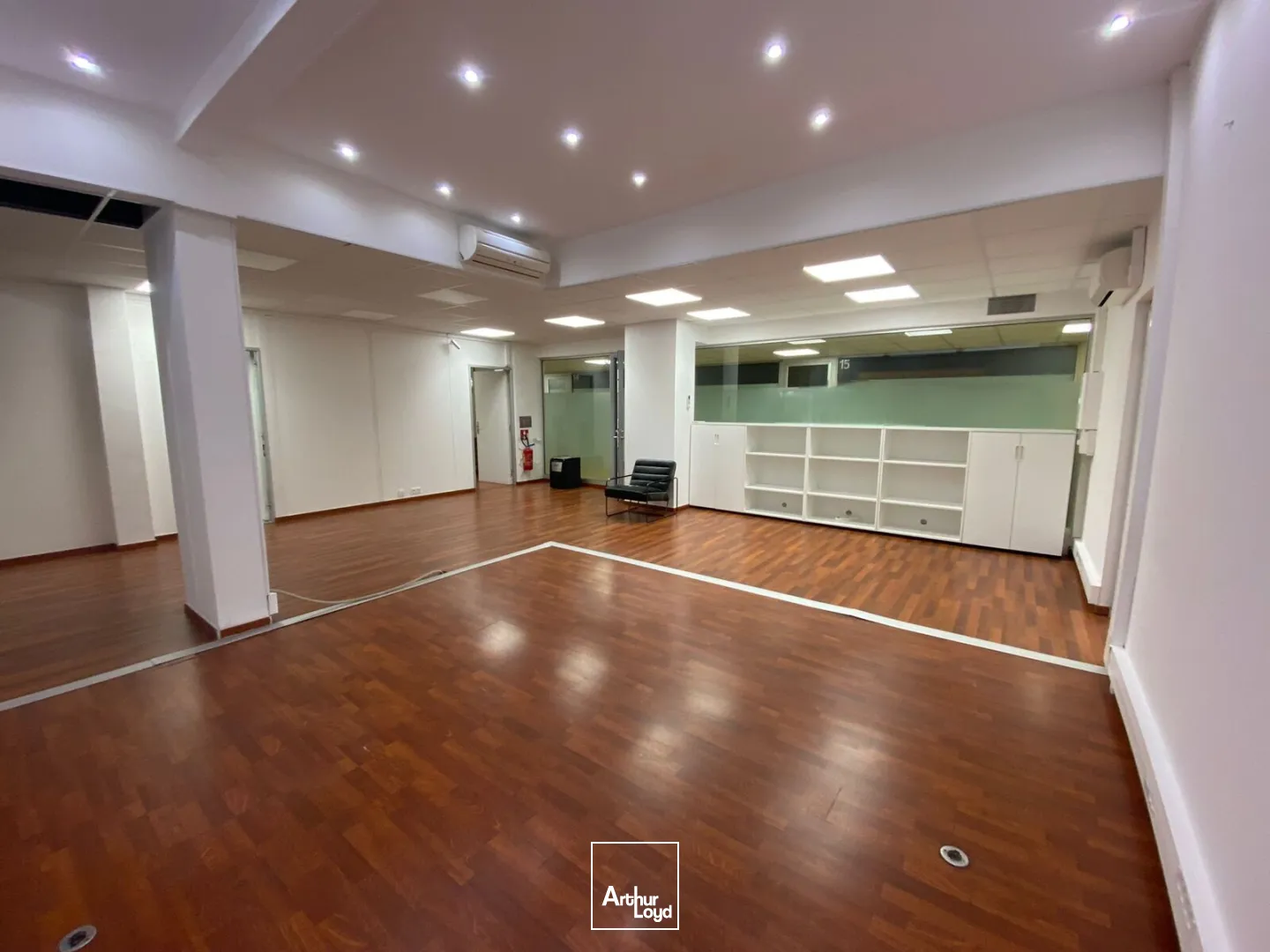 Bureaux - Location - MARSEILLE - 13008 - 122-122 - 7604641