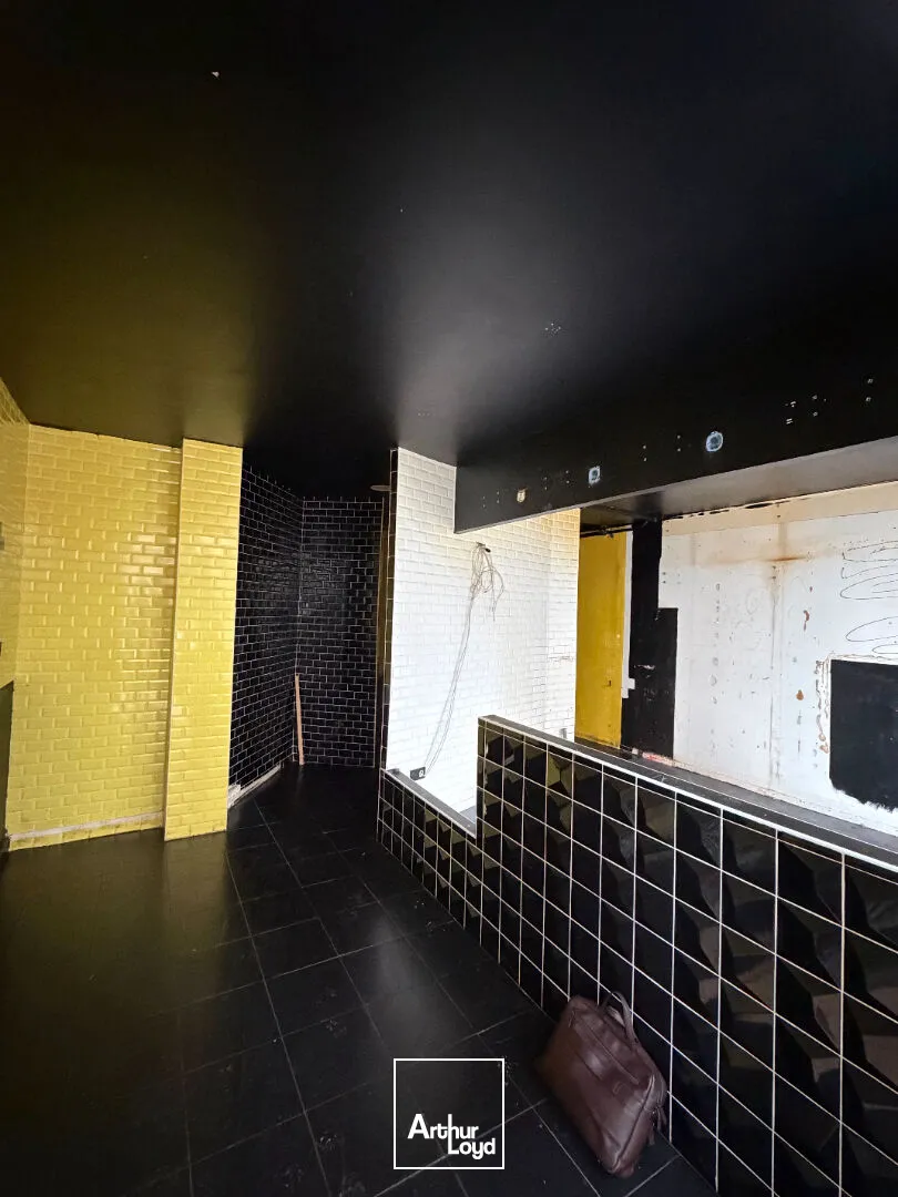 Local commercial - Limoges Hyper-centre-ville - 65 m² Location