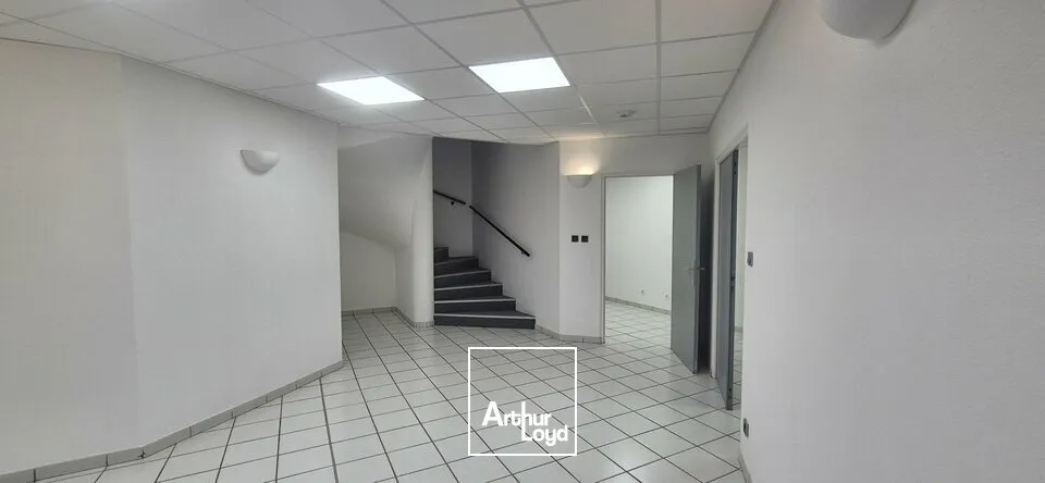 Local d'activités rénové - A louer - Marsannay-La-Côte