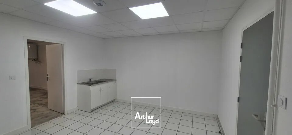 Local d'activités rénové - A louer - Marsannay-La-Côte