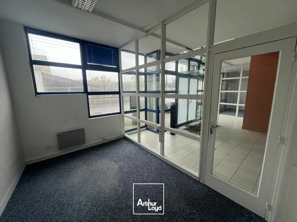 BUREAUX 252M² A L'ACHAT AVEC VISIBILITÉ COMMERCIALE DANS VOTRE SECTEUR