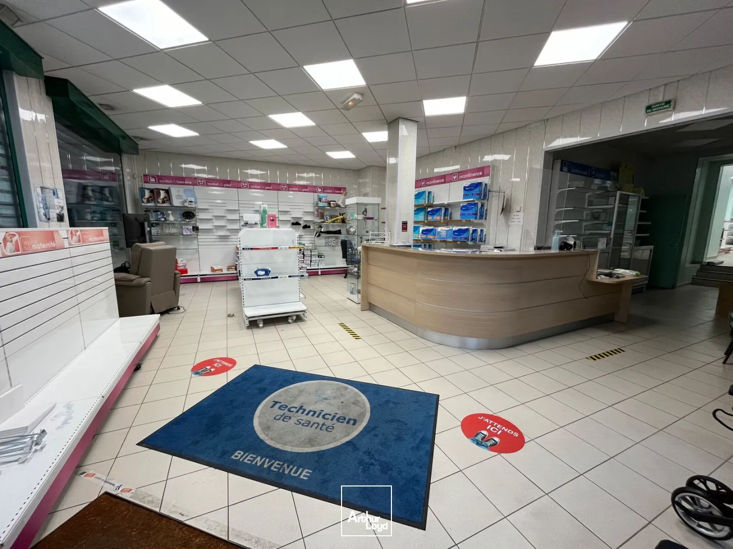 Locaux commerciaux - Vente - SAINT QUENTIN - 02100 - 82.8-82.8 - 7604978