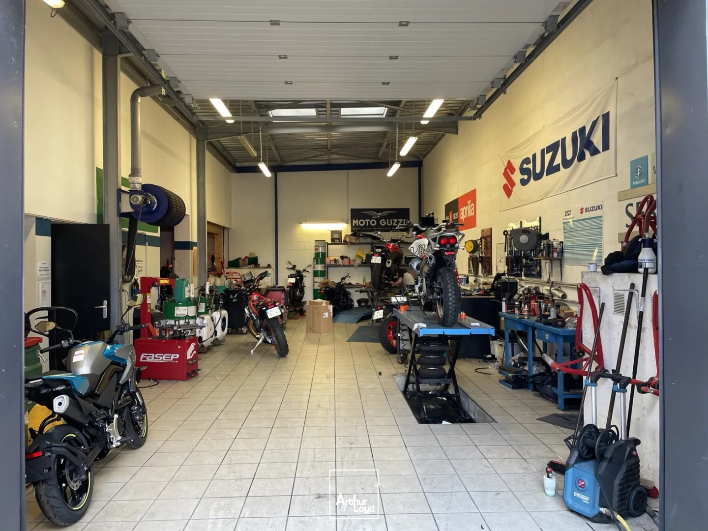 Locaux commerciaux - Location - BREST - 29200 - 838-838 - 7605061