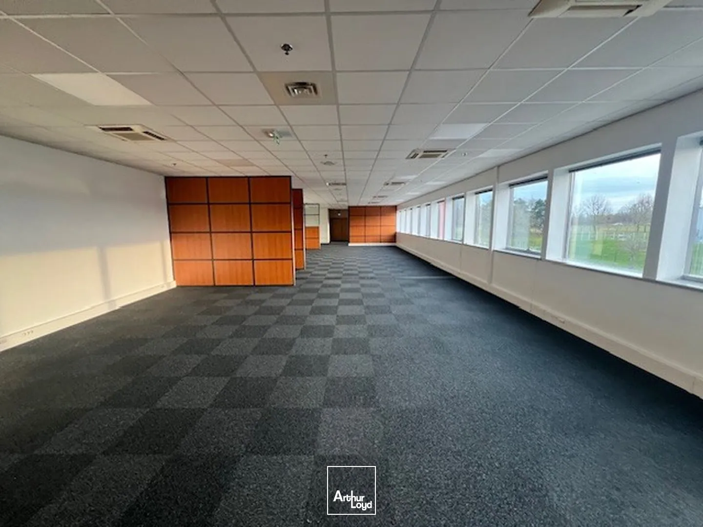 Locaux d'activité & Entrepôts - Location - LES ULIS - 91940 - 4272-8577 - 7605205