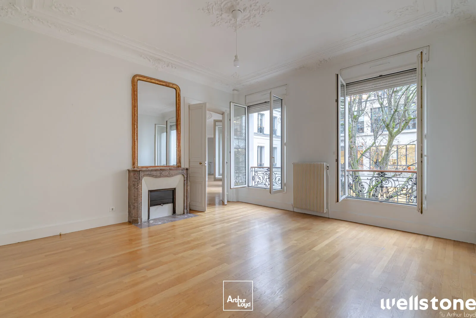 Bureaux à louer à PARIS 75008