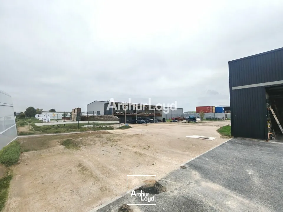 A louer - local d'activité de 400m2 situé ZAC DU MONT MICHAUD à Saint Memmie