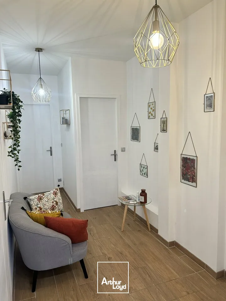 Local professionnel d'environ 50 m2 - REIMS CENTRE VILLE 