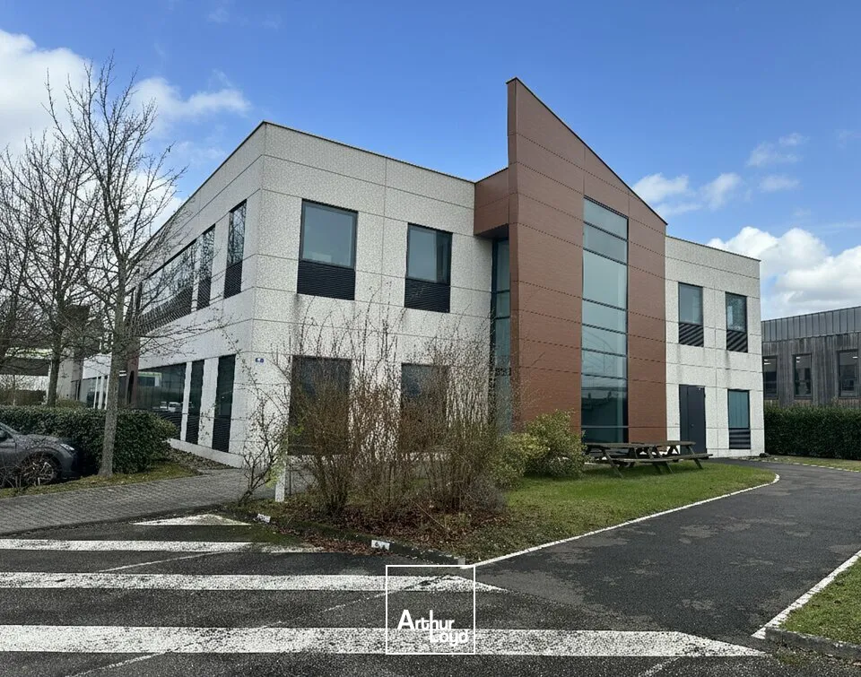 BUREAUX à LOUER de 125 m²