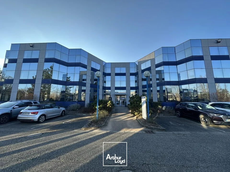 BUREAUX à LOUER de 3125 m²