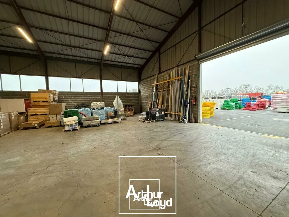 LOCAL D'ACTIVITE - ENTREPOT vente à BRIVE-LA-GAILLARDE 19100