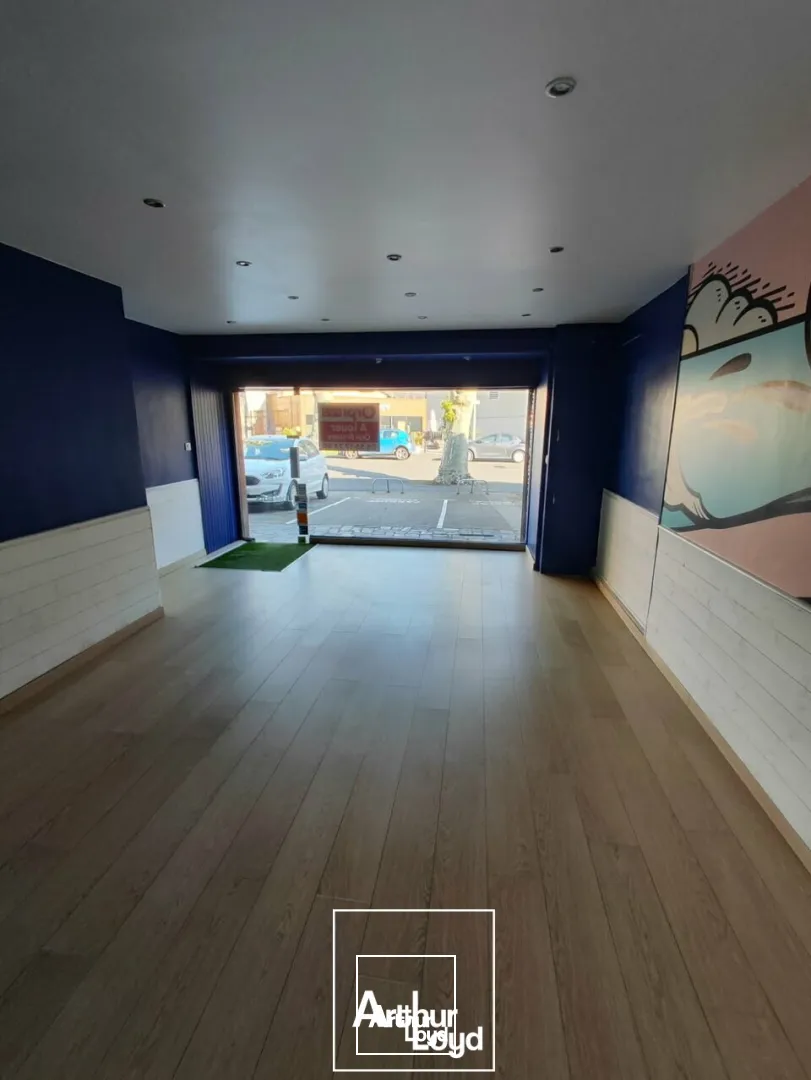 Local commercial 50 m² à louer  Centre-ville Brive-la-Gaillarde