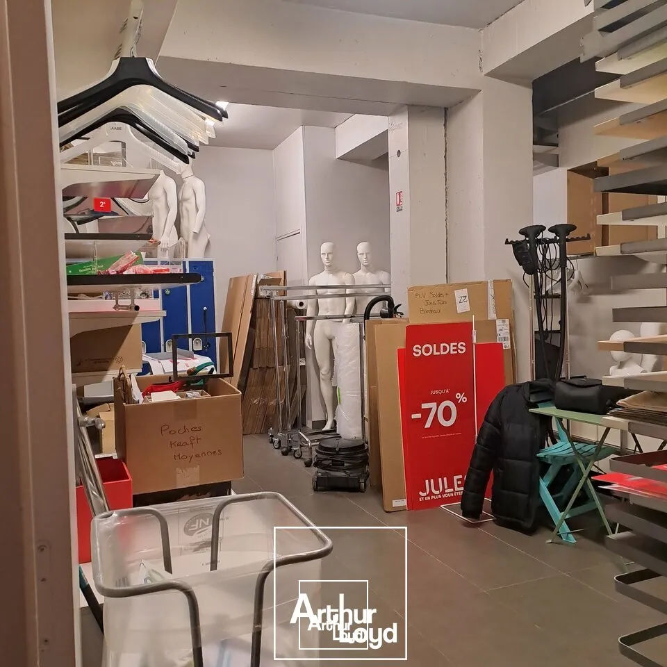 Local commercial 200 m² à louer  Centre-ville Tulle, emplacement premium