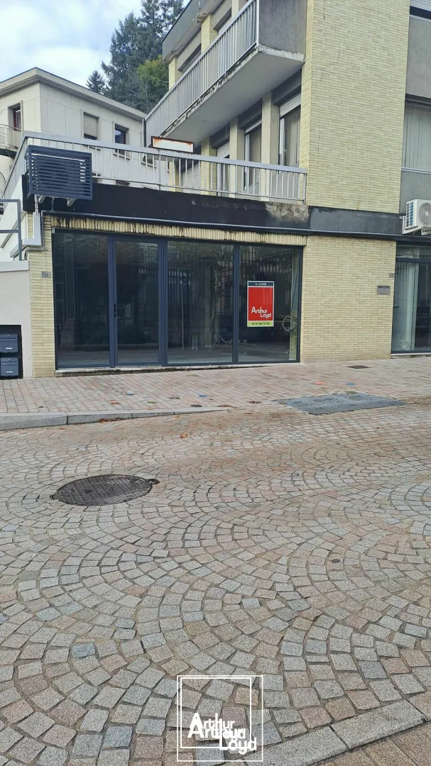Local commercial 80m² à louer  Centre-ville Tulle, emplacement stratégique