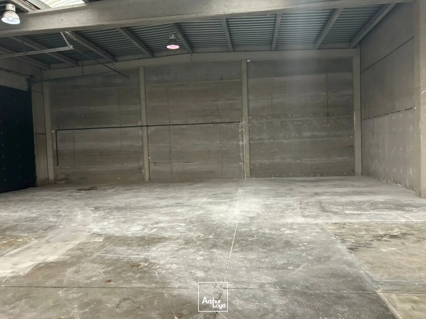 Locaux d'activité & Entrepôts - Location - MONS EN BAROEUL - 59370 - 467-467 - 7605741