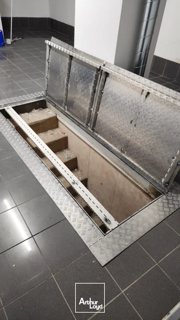 Local commercial de 215 m² à louer - Centre-ville de Boulogne-sur-Mer 