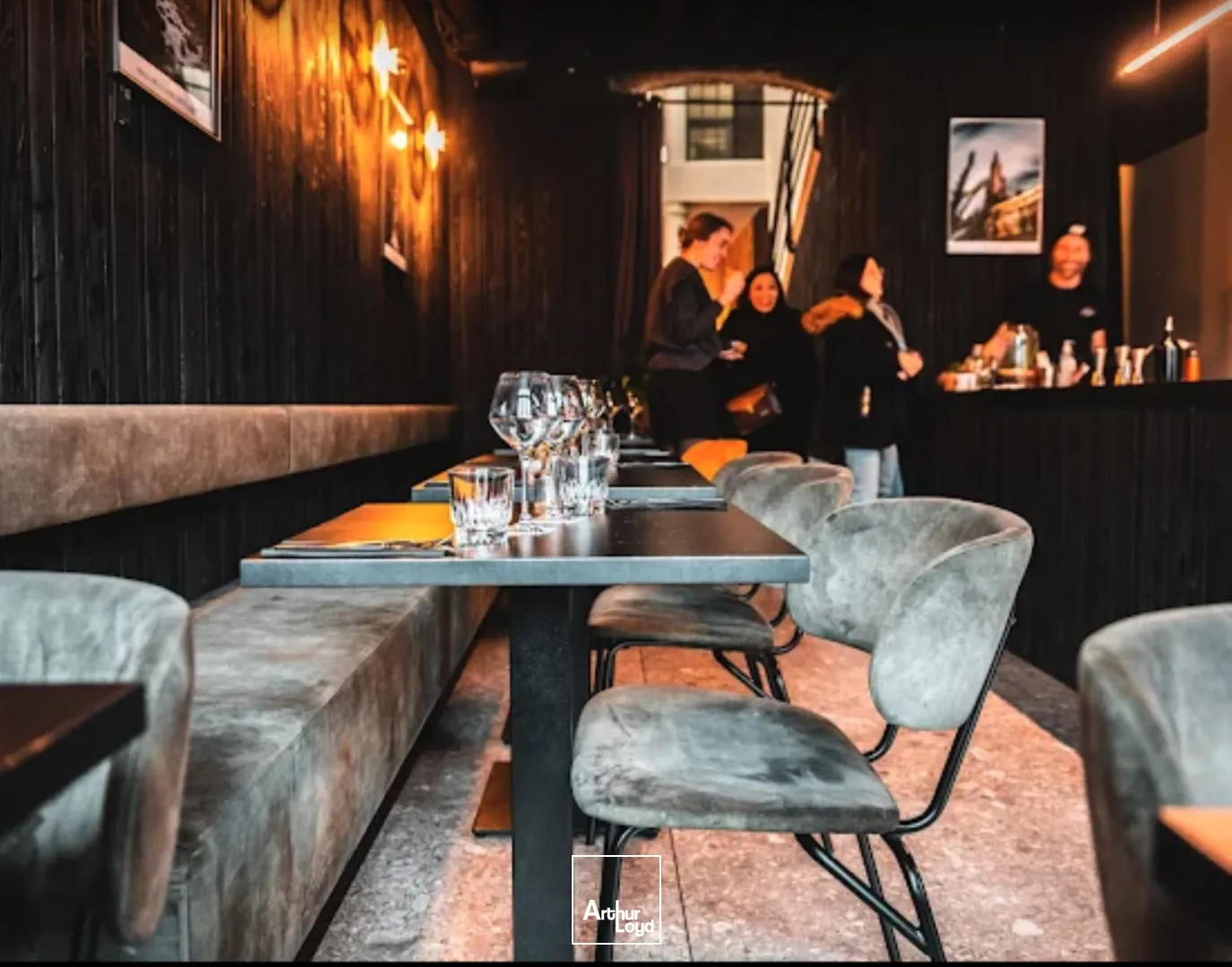 Local commercial 170 m² à louer ou à vendre - Emplacement premium face Gare Lille Flandres