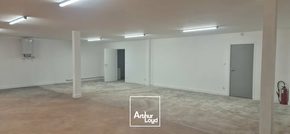 Locaux d'activité & Entrepôts - Location - MARSANNAY LA COTE - 21160 - 810-810 - 7606000