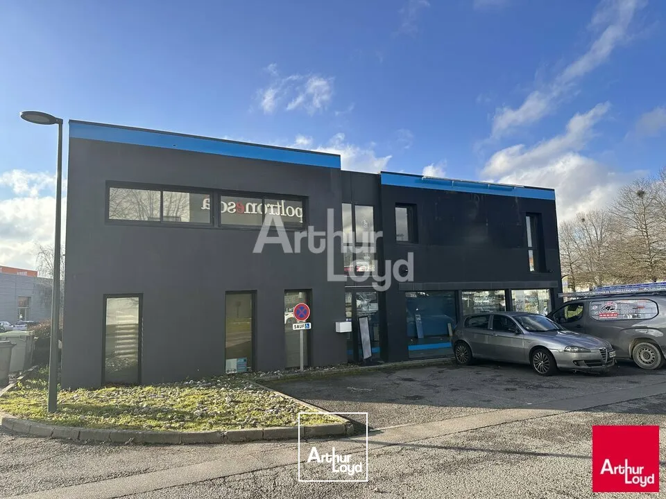 CHANTEPIE ZONE COMMERCIALE - LOCAL COMMERCIAL A LOUER 