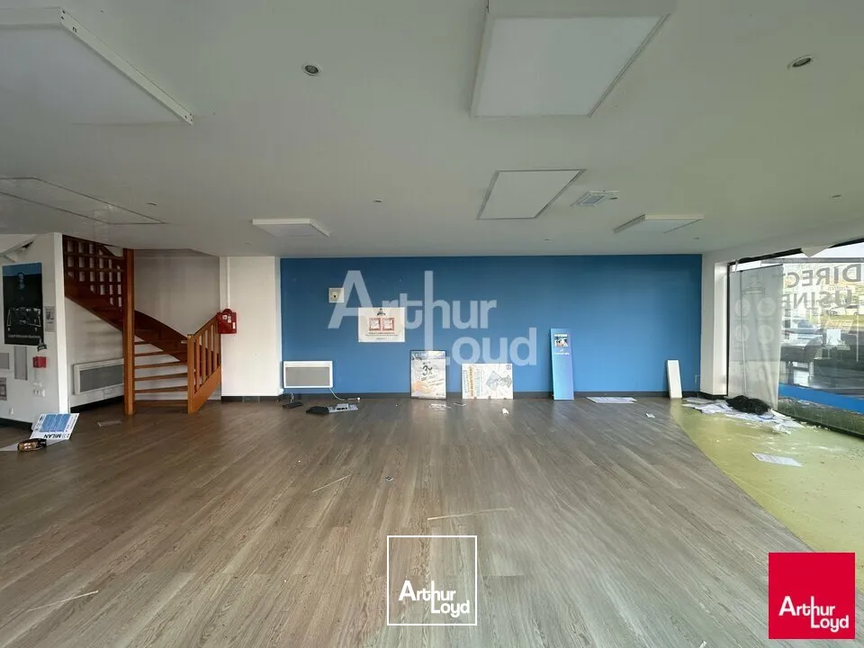 CHANTEPIE ZONE COMMERCIALE - LOCAL COMMERCIAL A LOUER 