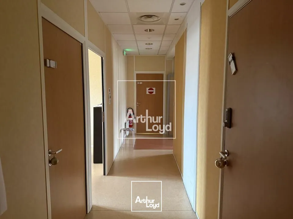 Bureaux à louer - Proche gare 