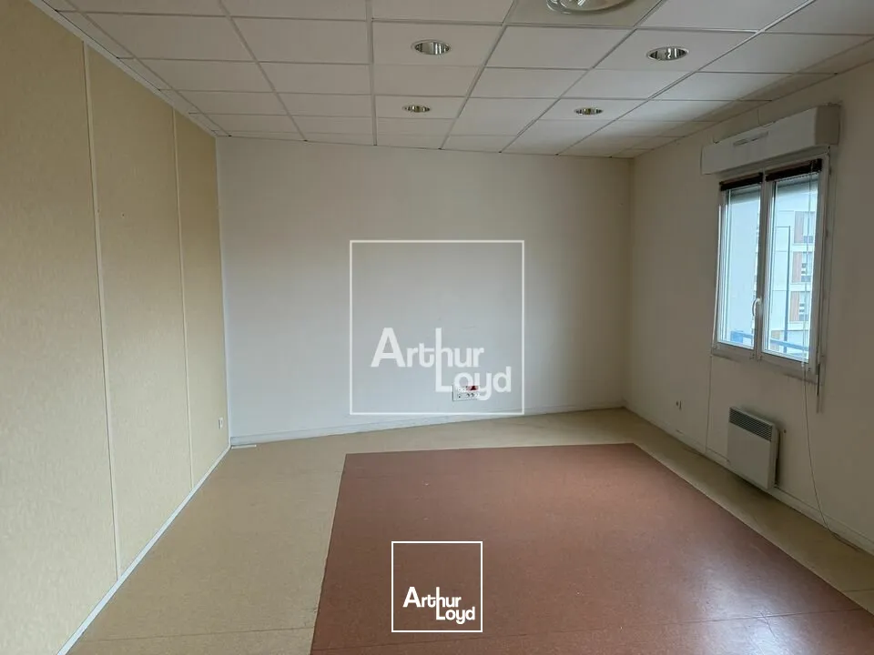 Bureaux à louer - Proche gare 