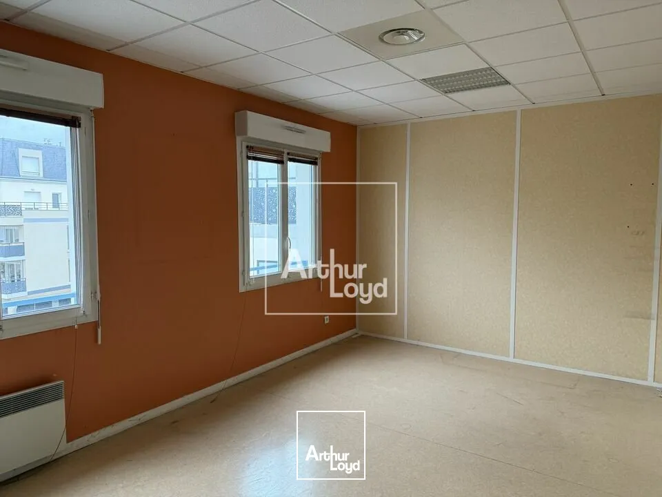 Bureaux à louer - Proche gare 