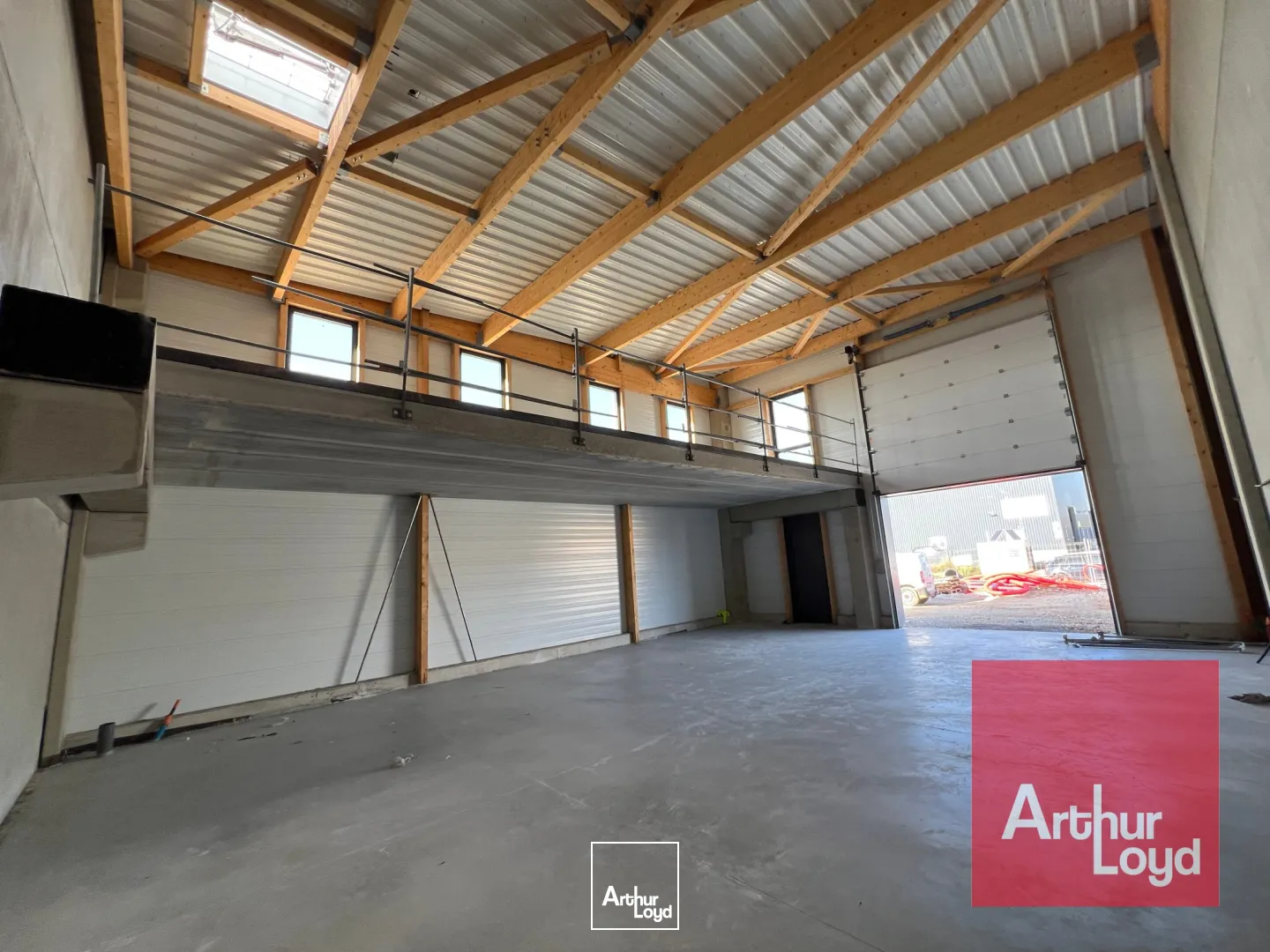 Locaux d'activité & Entrepôts - Vente - VAILHAUQUES - 34570 - 150.52-1601.29 - 7606148