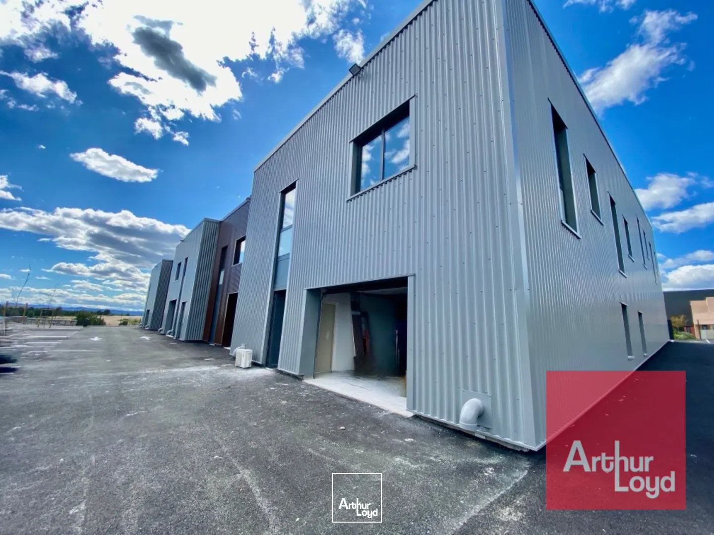 Locaux d'activité & Entrepôts - Vente - VAILHAUQUES - 34570 - 150.52-1601.29 - 7606159