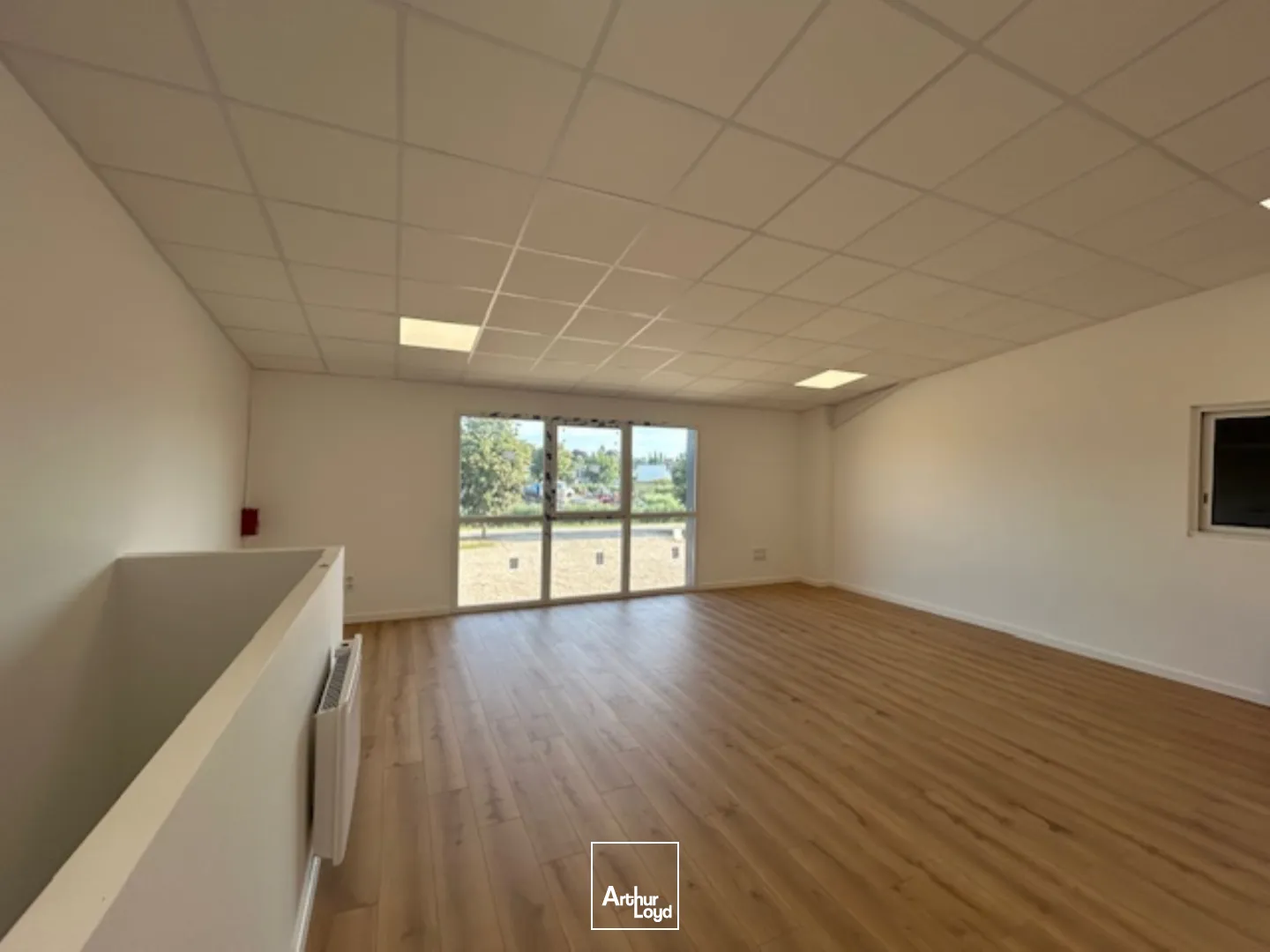 Locaux d'activité à louer à MARBEUF 27110