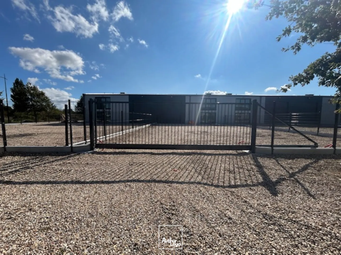 Locaux d'activité à louer à MARBEUF 27110