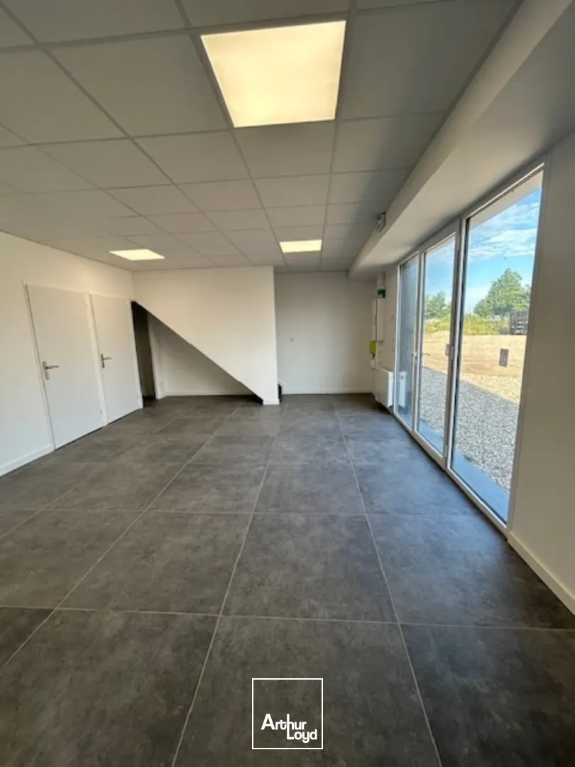 Locaux d'activité à louer à MARBEUF 27110
