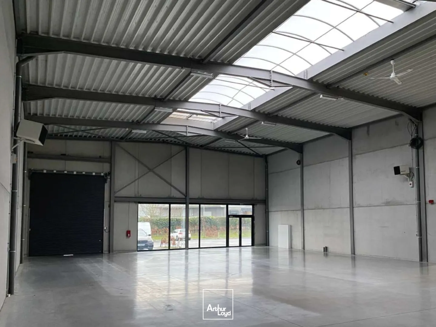 À louer - Entrepôts avec bureaux - PA du Mélantois