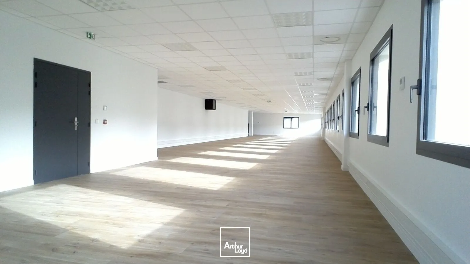 Bureaux avec parkings à louer - Les Paluds - Aubagne