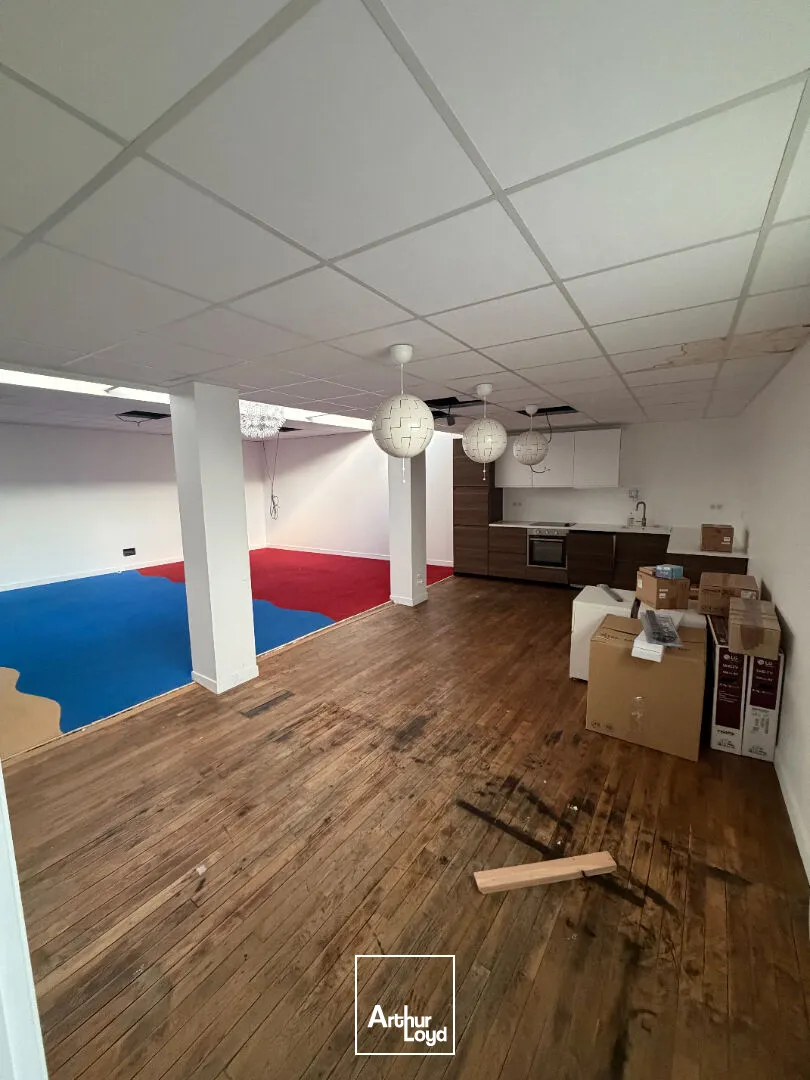 Local commercial refait à neuf - 270 m² - Hyper visibilité - Secteur Carmes
