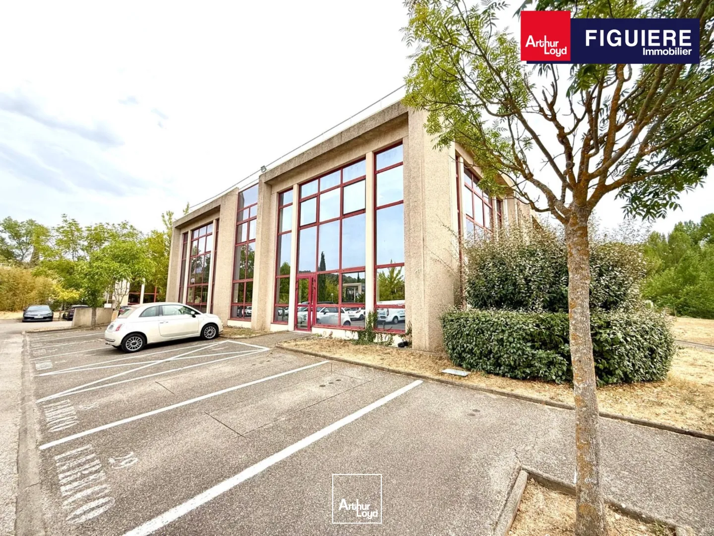 Bureaux rénovés à vendre à Meyreuil