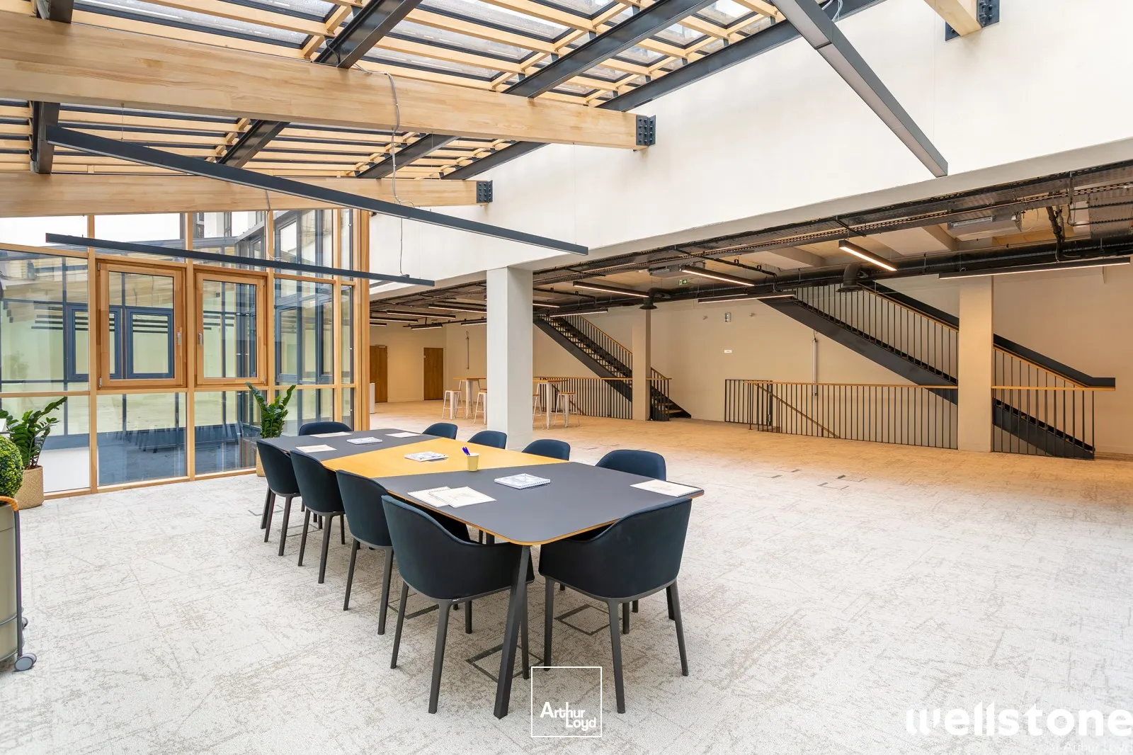 Bureaux à louer à PARIS 75011