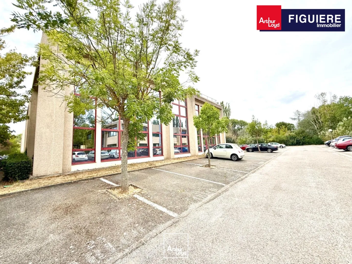 Bureaux rénovés à vendre à Meyreuil