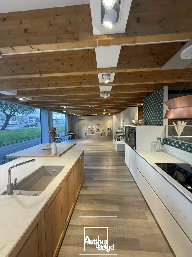 Locaux commerciaux - Location - BRIVE-LA-GAILLARDE - 19100 - 430-430 - 7607550