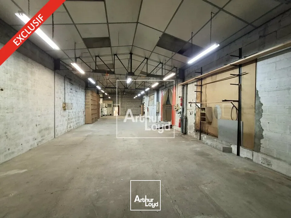 Bâtiment indépendant - rare sur secteur 