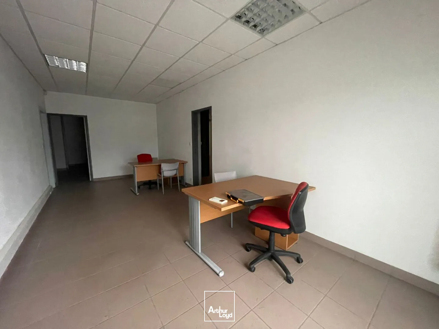 LOCATION - BUREAUX ET LOCAUX D'ACTIVITE - PONTIVY